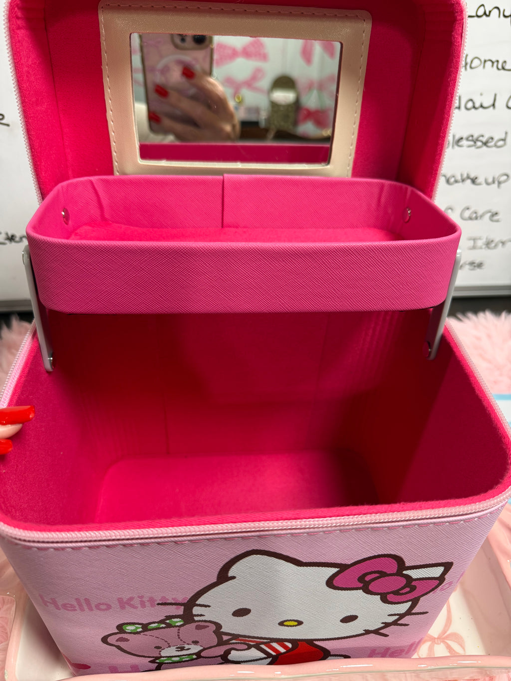 Large Hello Kitty Makeup Case