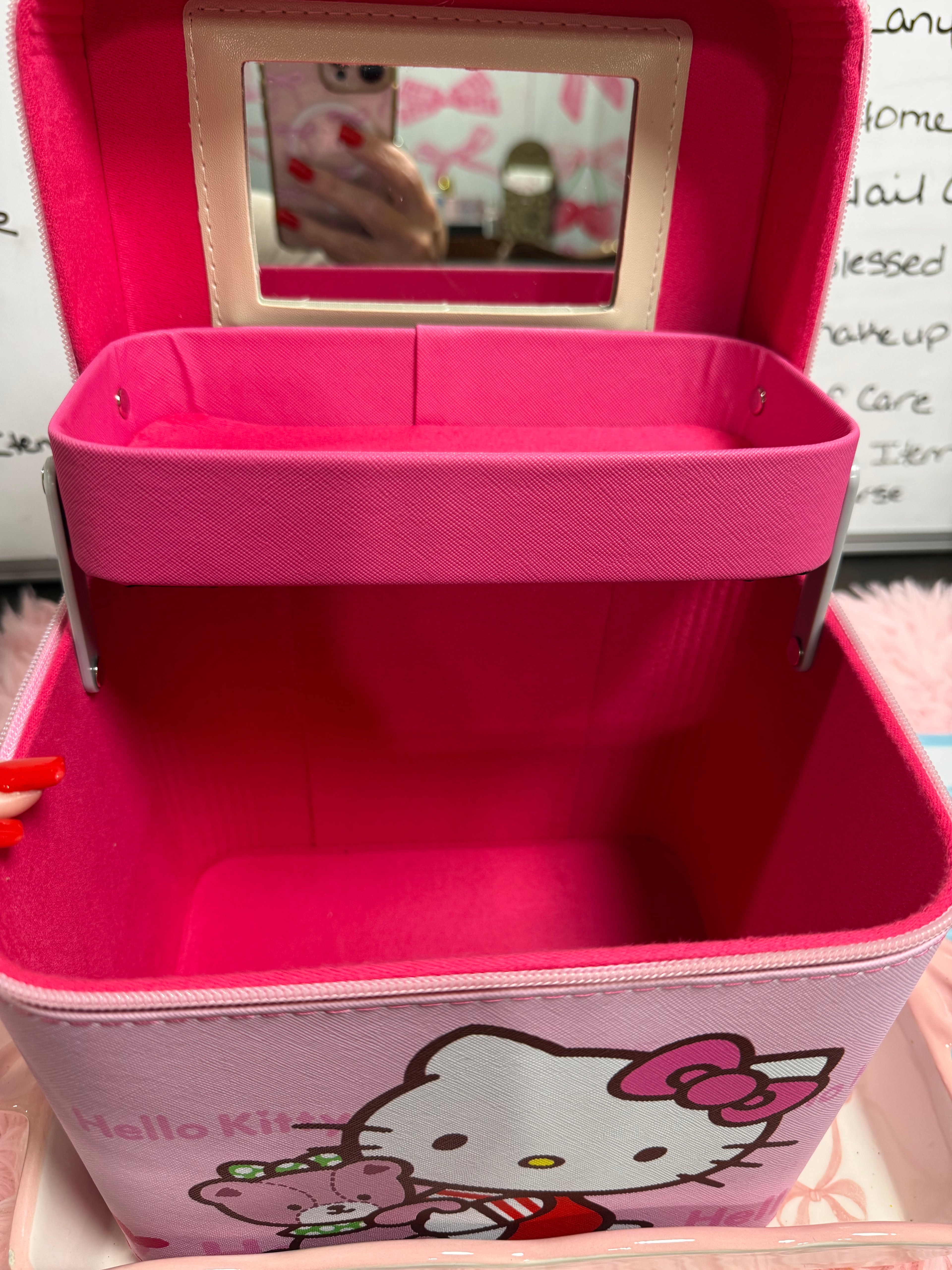 Large Hello Kitty Makeup Case