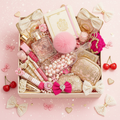 Premium scoop gift box with perfume, notebook and full-size items